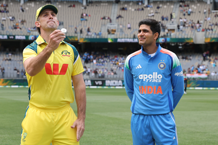 Australia won the toss and opted to bowl, Nitish Reddy got a chance to debut in the Indian team.