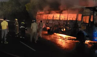 There were 60 passengers in the bus, the fire spread within minutes, they started breaking the windows to get out and then… – the fire spread throughout the bus within minutes and saved the lives of 60 passengers.