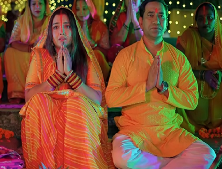 Amrapali Dubey and Nirahua’s new Chhath song will make you emotional released