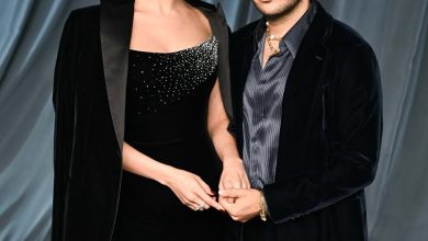 بعد أقل من شهر على زواجهما حضر العروسان سيلينا غوميز و بيني بلانكو حفل متحف أكاديمية الفنون…