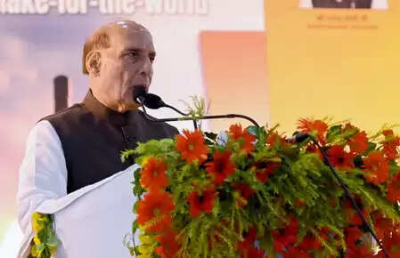 अब पाकिस्तान की एक-एक इंच जमीन ब्रह्मोस की पहुंच मेंः राजनाथ सिंह