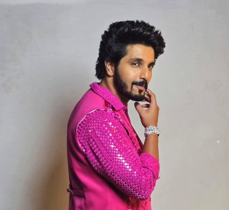There should be no more than 12 hour shift in the TV industry, 8-10 hours is enough: Kanwar Dhillon