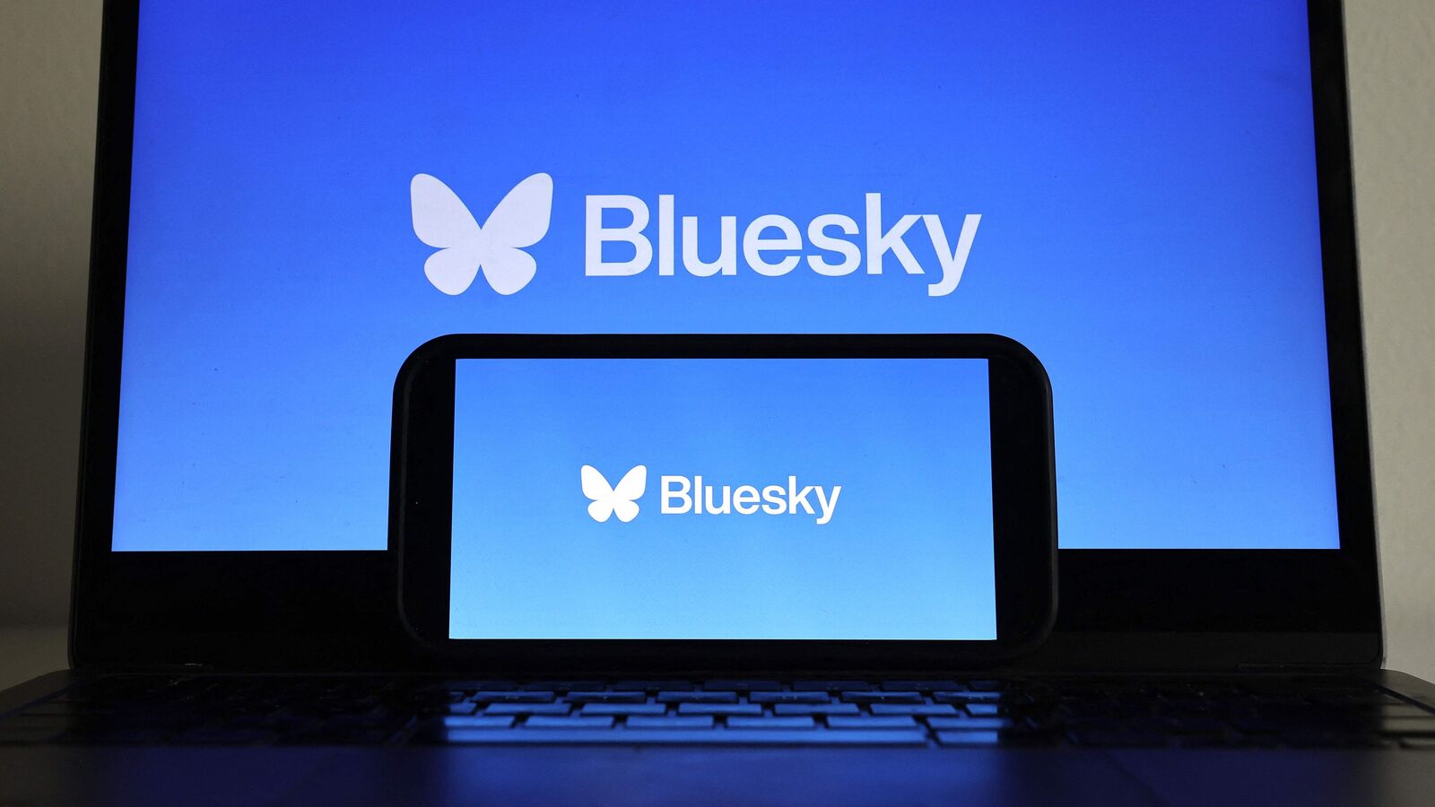 US Vice President JD Vance, White House Top List of Most Blocked Accounts on Bluesky – Here’s Why