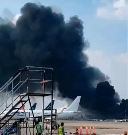 Bangladesh: Air service disrupted due to major fire at Dhaka airport