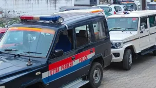 Kaushambi: Kotedar’s husband stabbed to death, nephew seriously; Both would light the lamp in Chitrakoot’s Kamtanath – ration dealer man stabbed to death his nephew seriously injured chitrakoot