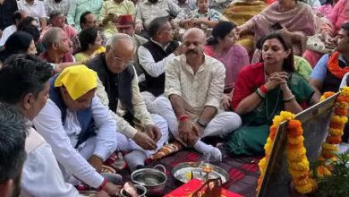 BJP leaders celebrated Diwali specially in Jammu and Kashmir, function organized at the party headquarters