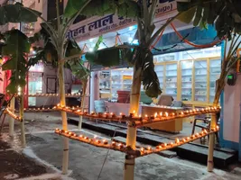 Diwali 2025: Devbhoomi lit up on Diwali, Maa Lakshmi and Lord Ganesha worshiped with rituals – deoria diwali celebrations city lights up with festive cheer