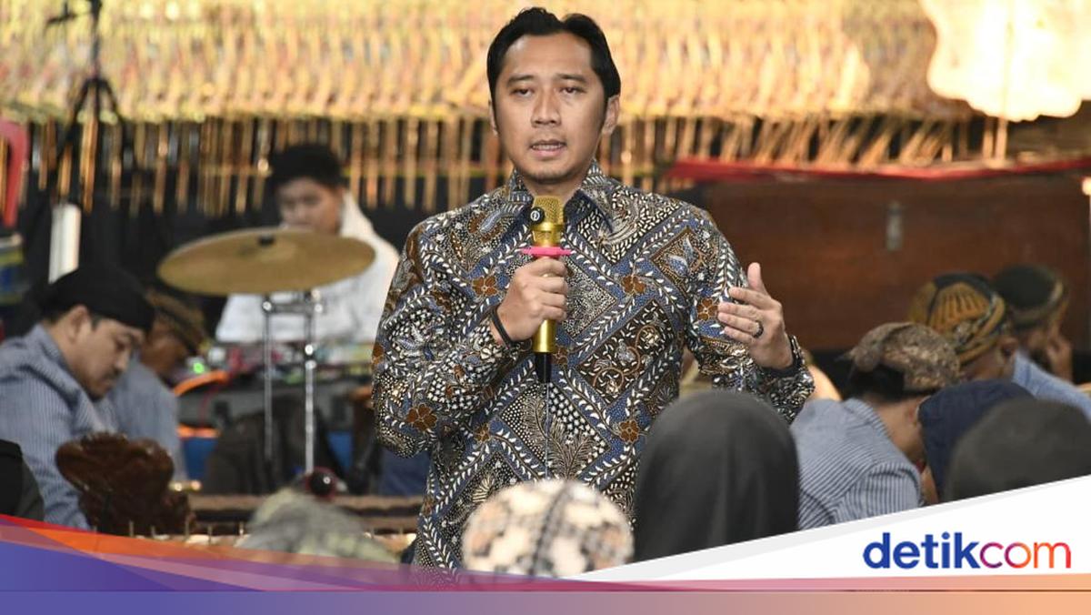 Shadow Puppet Performance in Pacitan, Ibas invites residents to preserve culture
