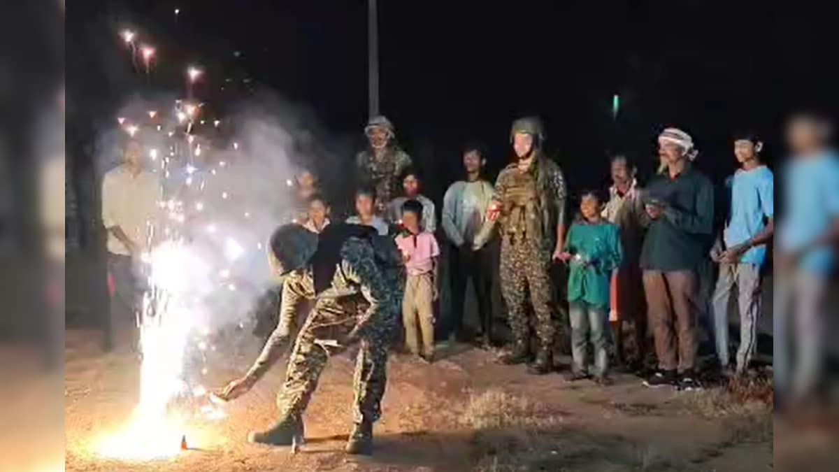 Diwali on Naxal front: ITBP soldiers celebrated the festival with villagers