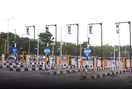 Give the gift of Fastag Year Pass to your loved ones this festive season: Centre