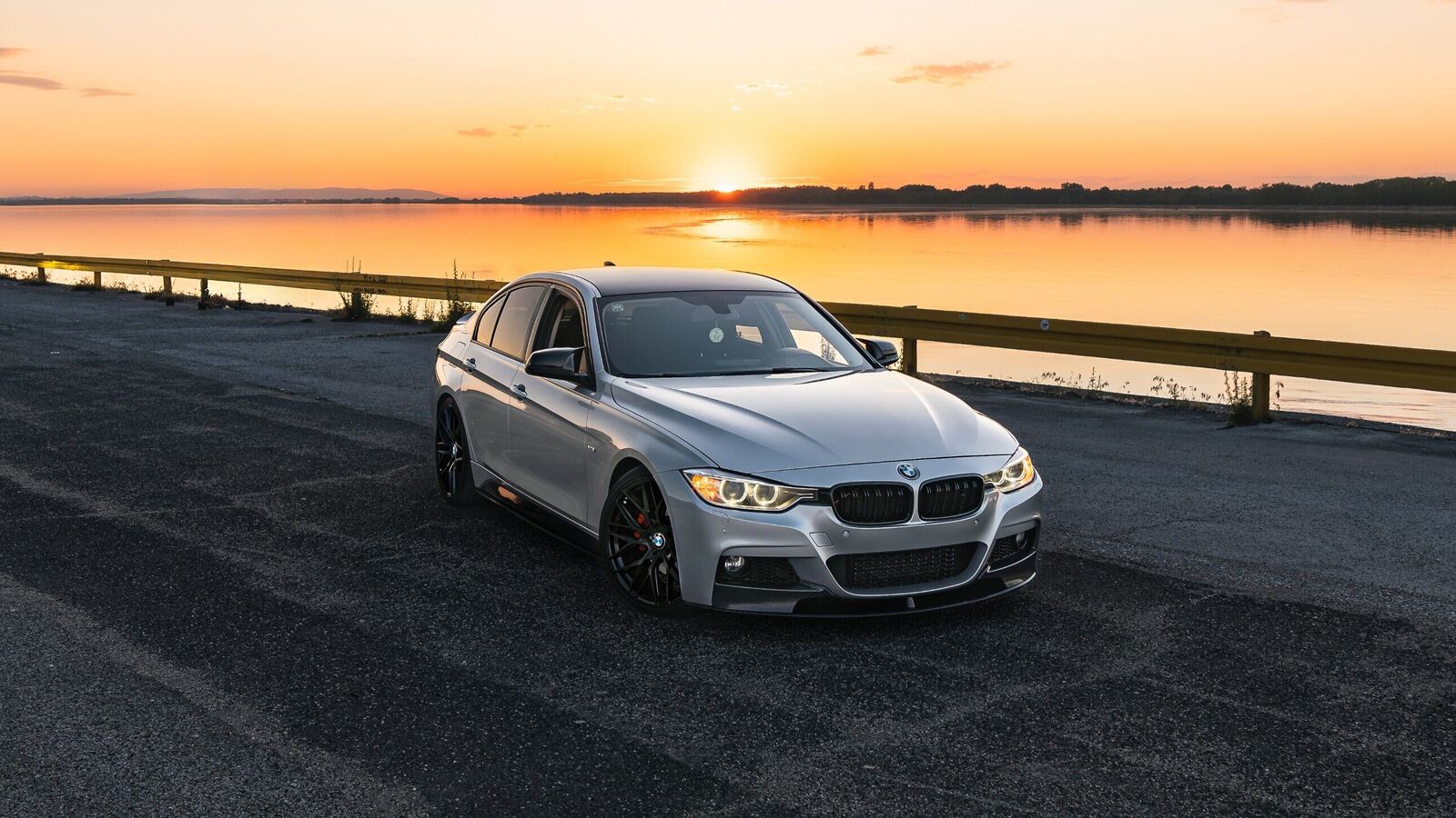 BMWs worth ₹70 lakh each! Lokpal of India’s move to buy seven luxury cars draws sharp criticism