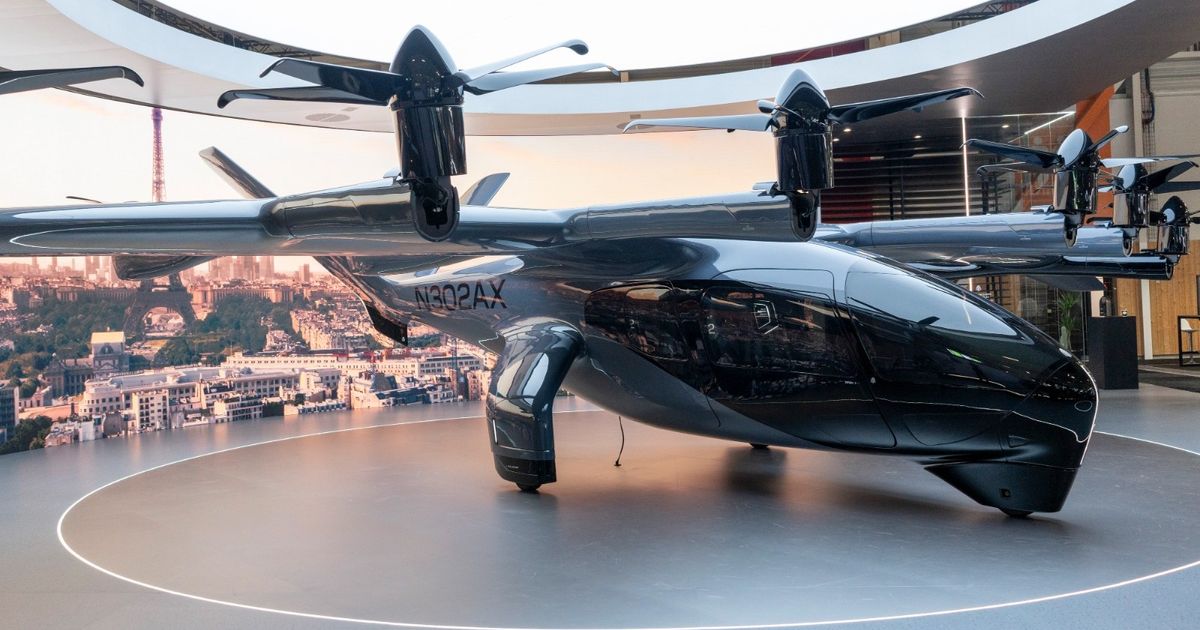 The “Archer” flying taxi is not allowed to fly in the skies of the UAE this year