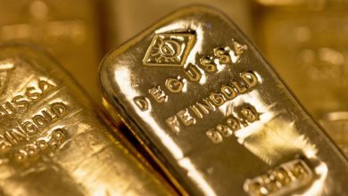 The price of gold suffers its biggest daily drop in four years