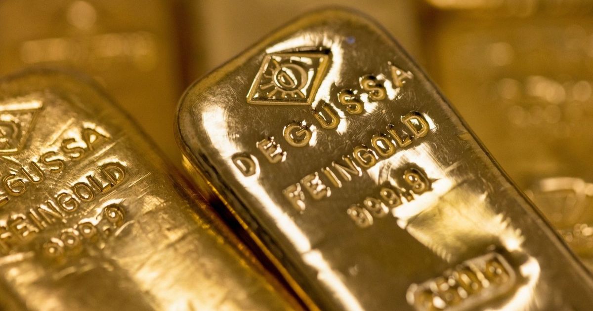 The price of gold suffers its biggest daily drop in four years