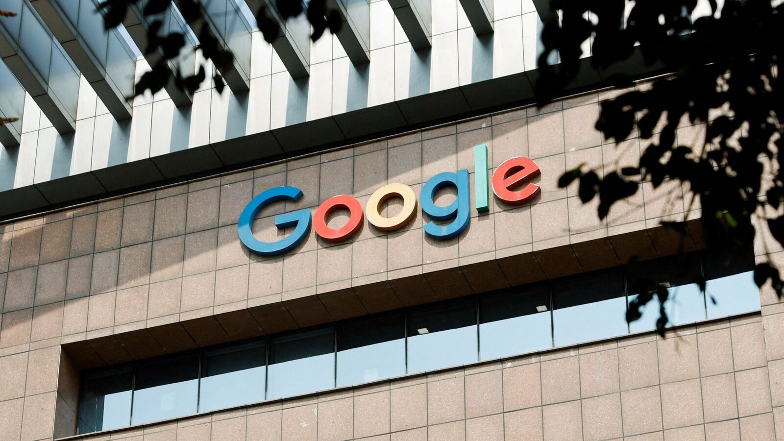 Alphabet shares fall 3.4% on Wall Street as rival tech major OpenAI prepares to launch new browser – Details here