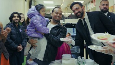 Zohran Mamdanani celebrates Diwali in Queens amid controversies surrounding the New York mayoral election campaign