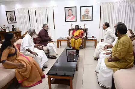 Kerala BJP delegation met President Murmu, informed about Sabarimala gold scam