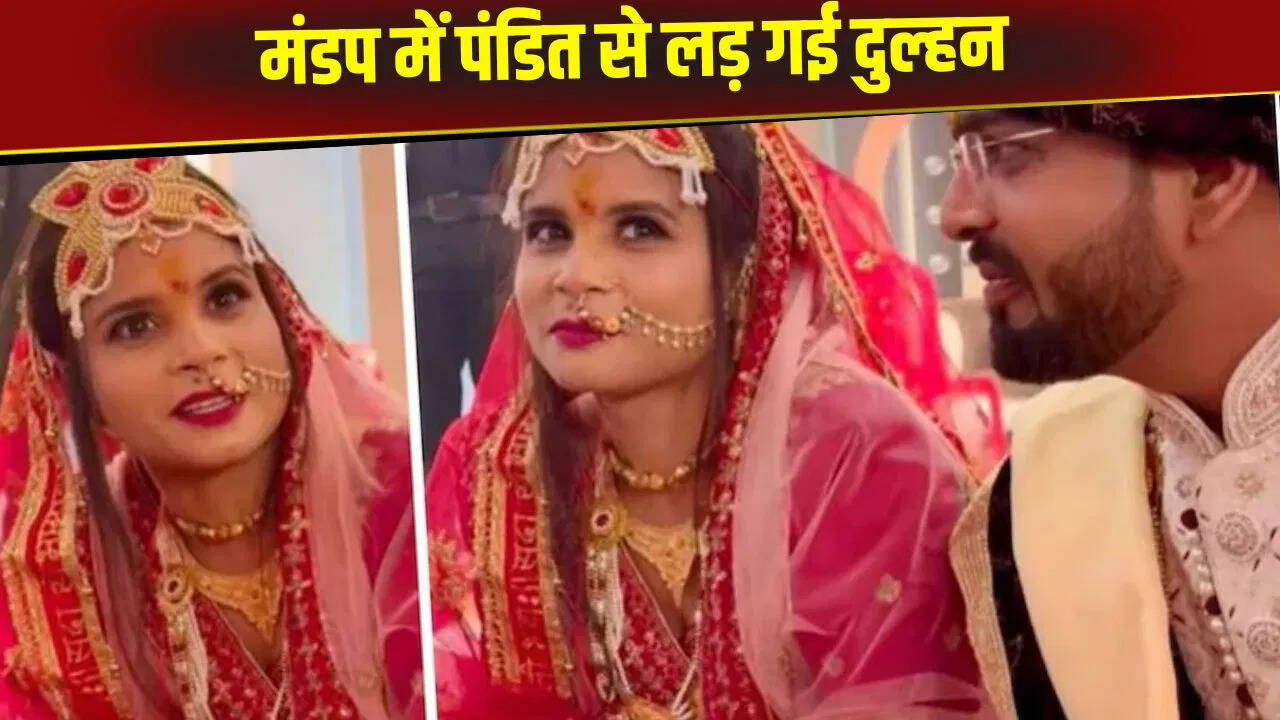The bride was determined before all for a word from the Pandit, expressed her warm feelings in the wedding procession