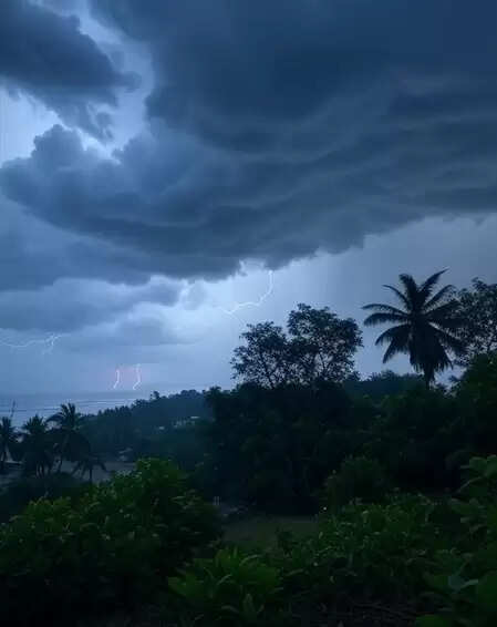 Depression active in Arabian Sea, new low pressure area formed in Bay of Bengal