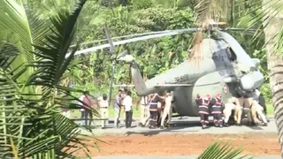 Video: President Draupadi Murmu narrowly escapes, part of helipad sinks as helipad lands – President Draupadi Murmu helicopter sinks while landing on helipad in Kerala Sabarimala