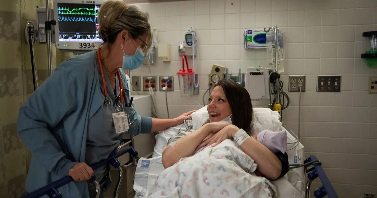 Direct skin-to-skin contact after birth improves lactation and the health of babies