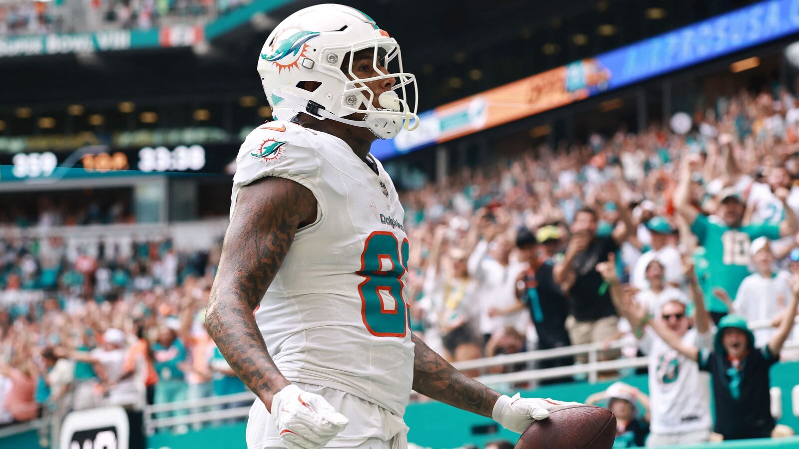 Darren Waller injury update: Miami Dolphins place star TE on IR; sign Greg Dulcich to active roster