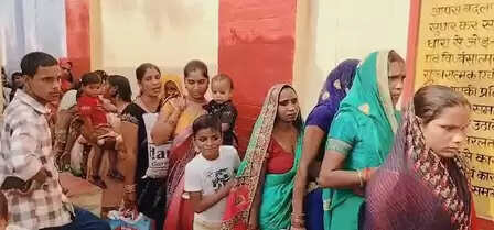 UP: The festival of Bhai Dooj is celebrated with enthusiasm in Shahjahanpur District Jail.