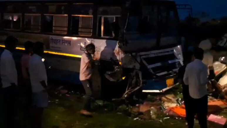 Major collision between roads bus and mini truck in Rajsamand, 2 dead, 8 injured