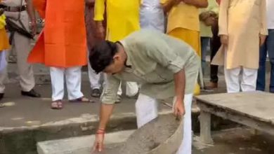 Manoj Tiwari inspected Wazirabad Chhath Ghat, participated in Shramdaan for cleanliness