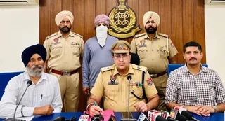Drug smuggling network spread from MP to Punjab; truck driver arrested with 28.80 kg of opium in Nawanshahr – truck driver in nawanshahr arrested with 2880 kg of opium