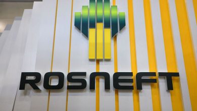 Oil prices rise 5% as US sanctions hit Russian oil giants