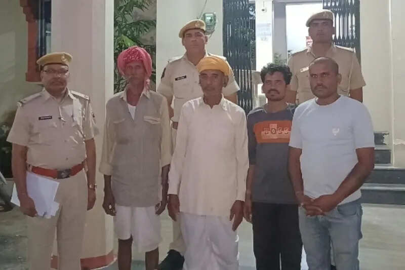 Theft of three buffaloes revealed, four accused arrested, buffaloes recovered, thieves of Sagath Khurd caught