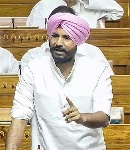 Punjab: Will the membership fee be given to women too? Waring targeted the AAP government