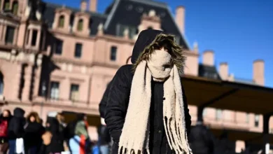 هل تشعر بالبرد طوال الوقت؟ نقص 5 فيتامينات قد يكون السبب