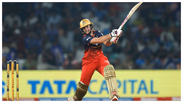 Mi Vs Rcb Highlights:आरसीबी ने मुंबई को तीन विकेट से हराया, नादिन डी क्लार्क की 63 रनों की शानदार पारी - Mi Vs Rcb Wpl Live Score: Bangalore Vs Mumbai Today Women Ipl Match Scorecard News In Hindi