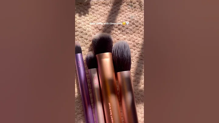 Time to clean your brushes 😋#shorts #viral #makeup #makeupshorts