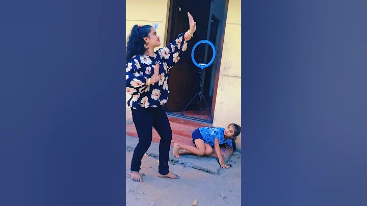 Trending#Song #shorts #dance #viralvideo #shortsdance #youtubeshorts #shortfeed #nehasinghrk #yt