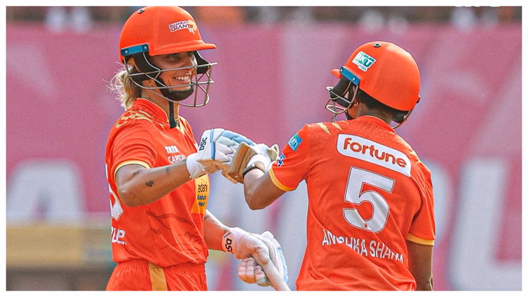 Up W Vs Gg W:गुजरात जाएंट्स का जीत से आगाज, गार्डनर-अनुष्का के बाद रेणुका-डिवाइन और वेयरहैम ने बिखेरी चमक - Upw Vs Gg Women Gujarat Giants Vs Up Warriorz Wpl 2026 2nd Match Updates Scorecard