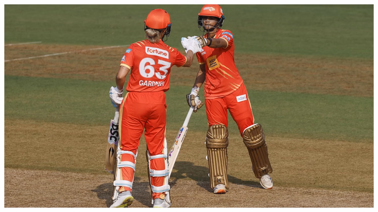 Upw Vs Ggw:डब्ल्यूपीएल में गुजरात का सबसे बड़ा स्कोर, गार्डनर-अनुष्का के बीच तीसरी सबसे बड़ी साझेदारी - Upw Vs Ggw: Gg Women Vs Upw Women 2nd Match At Navi Mumbai Wpl Records And Stats