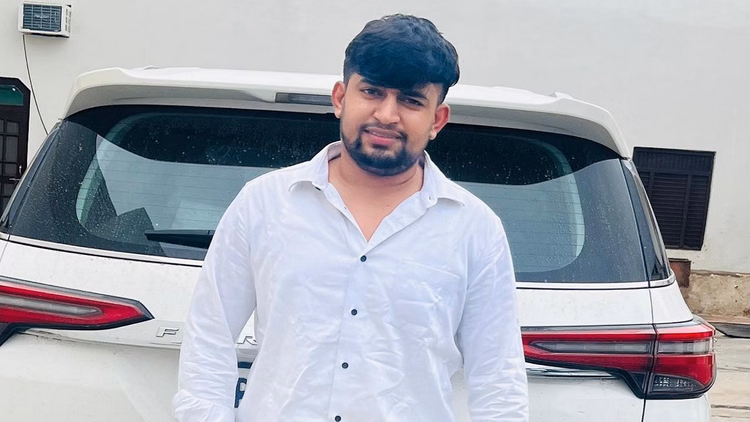 सोनीपत-रोहतक रोड पर भीषण हादसा:रोडवेज बस से टकराई कार, जींद के फाइनेंसर हिमांशु की मौत व दो अन्य घायल - Car Collides With State Transport Bus On Sonipat-rohtak Road Resulting In The Death Of Himanshu