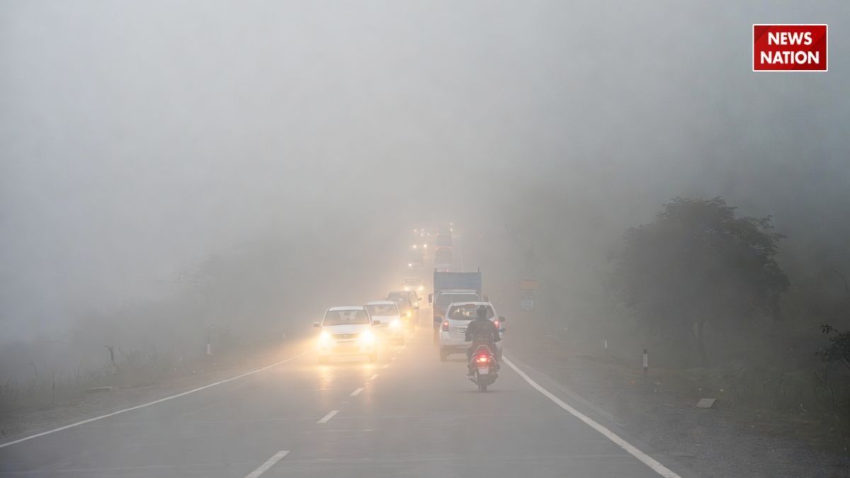 Weather Update: देशभर में सख्त मौसम का असर, उत्तर में कड़ाके की ठंड तो दक्षिण में बारिश ने बढ़ाई मुश्किलें, पढ़िए आज की वेदर रिपोर्ट