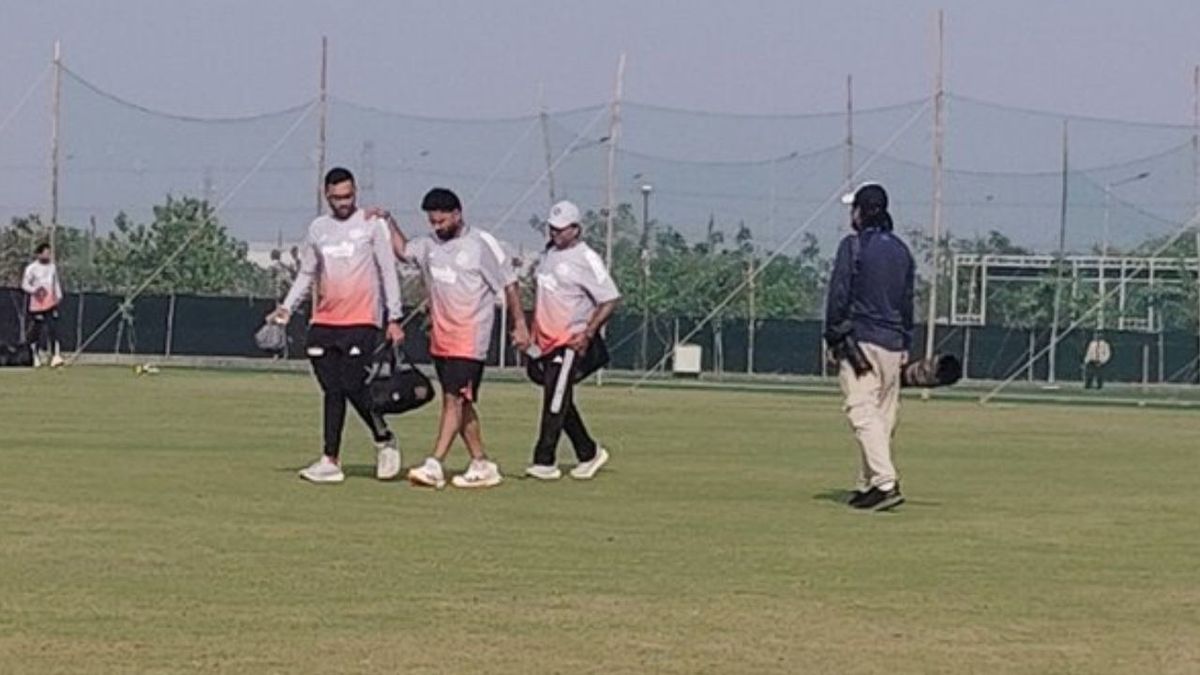 IND vs NZ: वनडे सीरीज शुरु होने से पहले Team India को लगा झटका, प्रैक्टिस के दौरान चोटिल हुआ विकेटकीपर