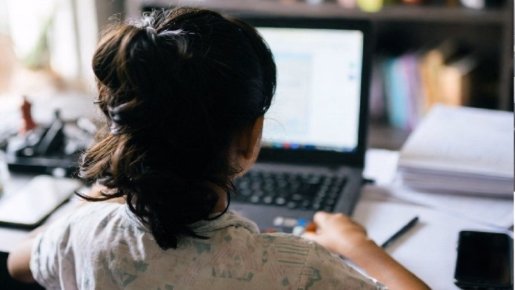 Up:वाराणसी में छात्रों को मिलेगा तमिल सीखने का मौका, स्कूलों-कॉलेजों में शुरू हो सकती हैं नियमित कक्षाएं - Up Govt Plans To Introduce Regular Tamil Classes In Schools, Colleges Of Varanasi