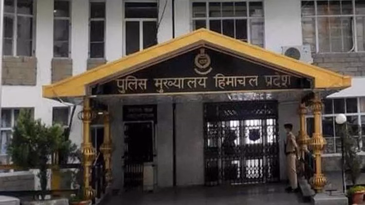 Himachal News:सरकारी, निजी बसों में नियमों की अनदेखी पर अब होगी एफआईआर, विशेष अभियान चलाने के निर्देश - Himachal Fir Will Now Be Filed On Ignorance Of Rules In Government Private Buses