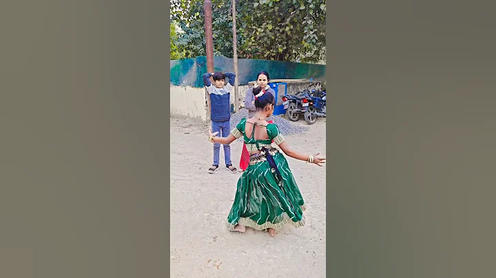 lashkara lashkara mere Kangana ka lashkara #music #song #short #dance 💃🏻💃🏻 - English