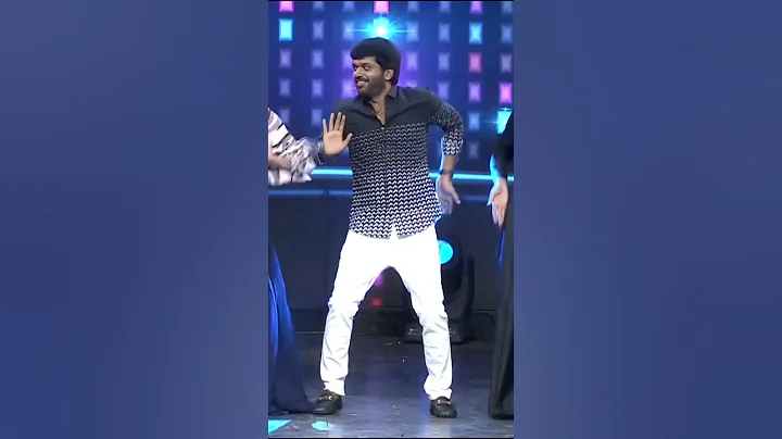 Anil Ravipudi Energetic⚡Dance Performance to🕺 Mega Victory Mass Song #Anilravipudi #Megavictorymass