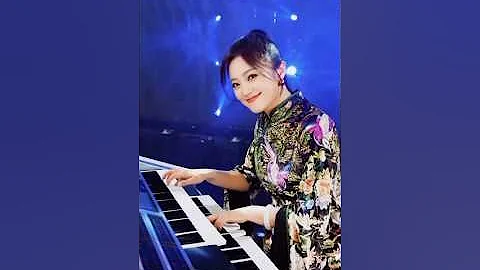 इस लड़की इतना सुंदर डांस किया😱🌹 |  #trending #song #hindisong #dance #viral #viralvideo  #shortvideo