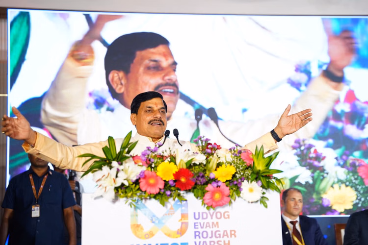 युवा दिवस से शुरू होगा “संकल्प से समाधान” अभियान:31 मार्च तक पात्र हितग्राहियों को मिलेगा योजनाओं का लाभ - The "from Resolve To Solution" Campaign Will Begin On Youth Day: Eligible Beneficiaries Will Receive The Benef