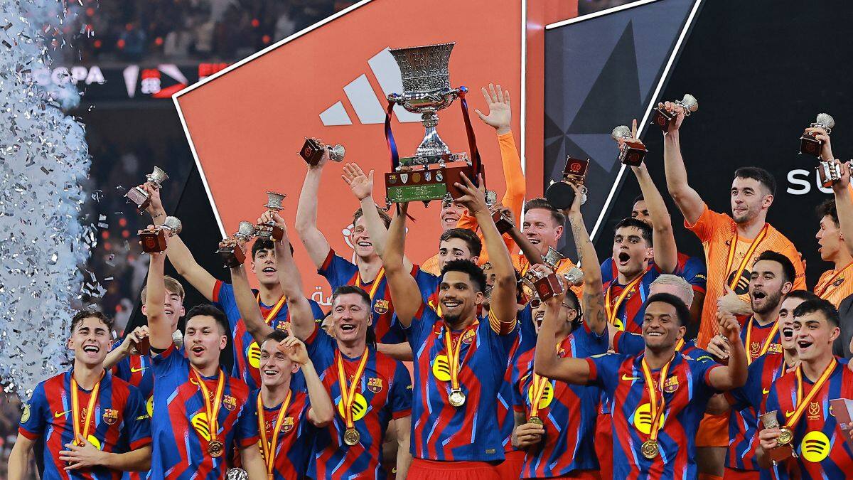 Barcelona pip Real Madrid in dramatic El Clasico in Jeddah, win 16th Spanish Super Cup title – Firstpost