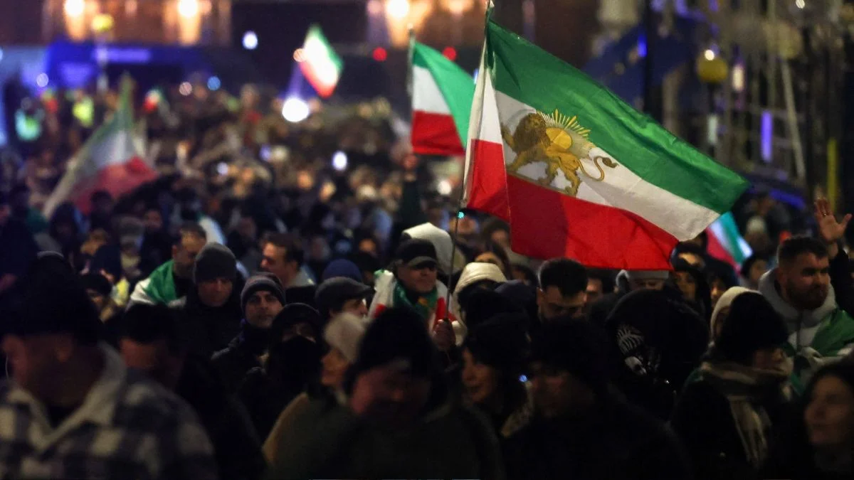 iran protests 538 killed mps threat us attack trump military options